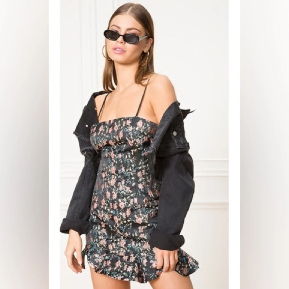 Revolve Superdown Macey Mini Dress Size Black Pink Floral Mini Dress Size M - Picture 1 of 13